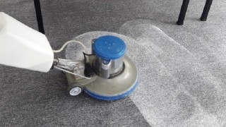 Các cách giặt thảm văn phòng hiệu quả nhất hiện nay