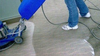 Nên lựa chọn dịch vụ giặt thảm văn phòng tại Hà Nội nào?