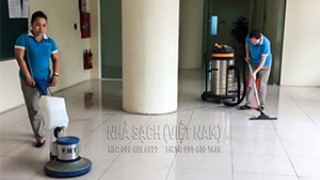 Những điều phải biết khi tìm dịch vụ vệ sinh ghế văn phòng