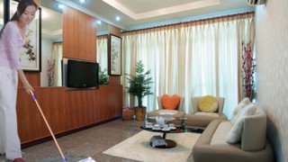 Hướng dẫn cách vệ sinh nhà cửa trong thời tiết ẩm ướt khoa học nhất